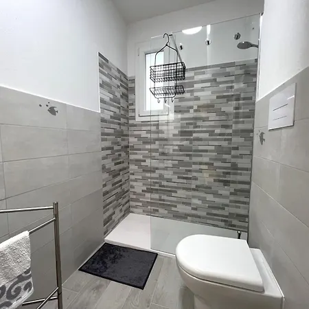 Affittimoderni Albatros - Cste11 Apartment